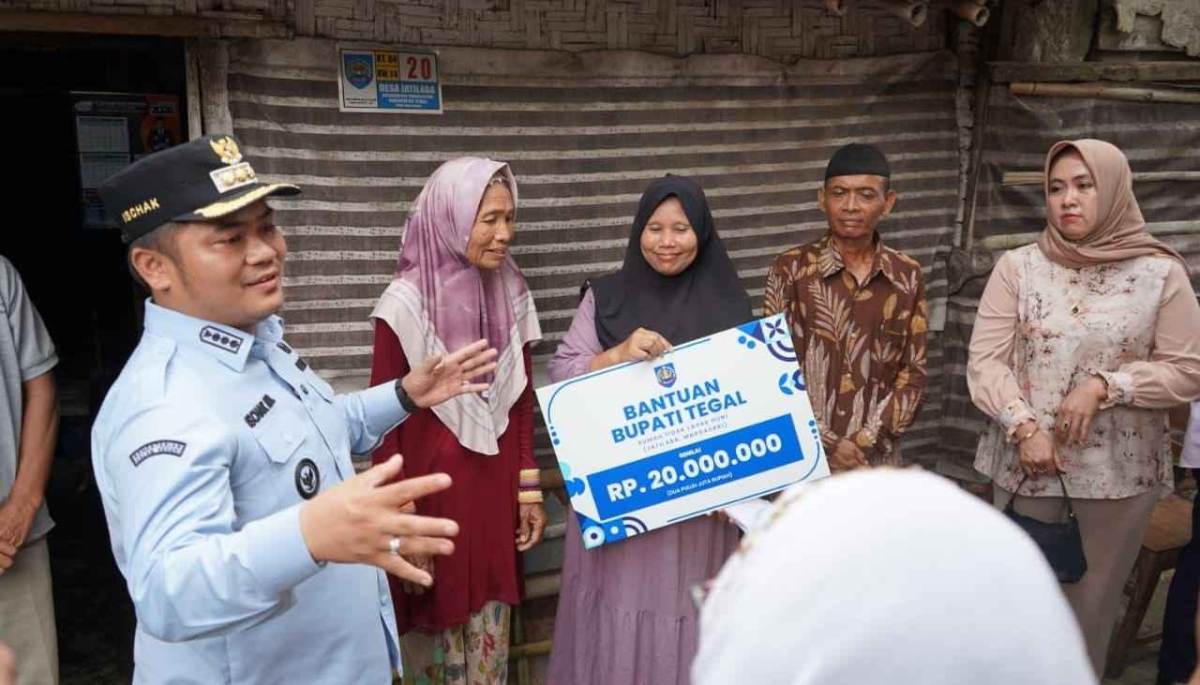 Warga Jatilaba Tegal Dapat Bantuan RTLH, Tindak Lanjut Bupati Tilik Desa