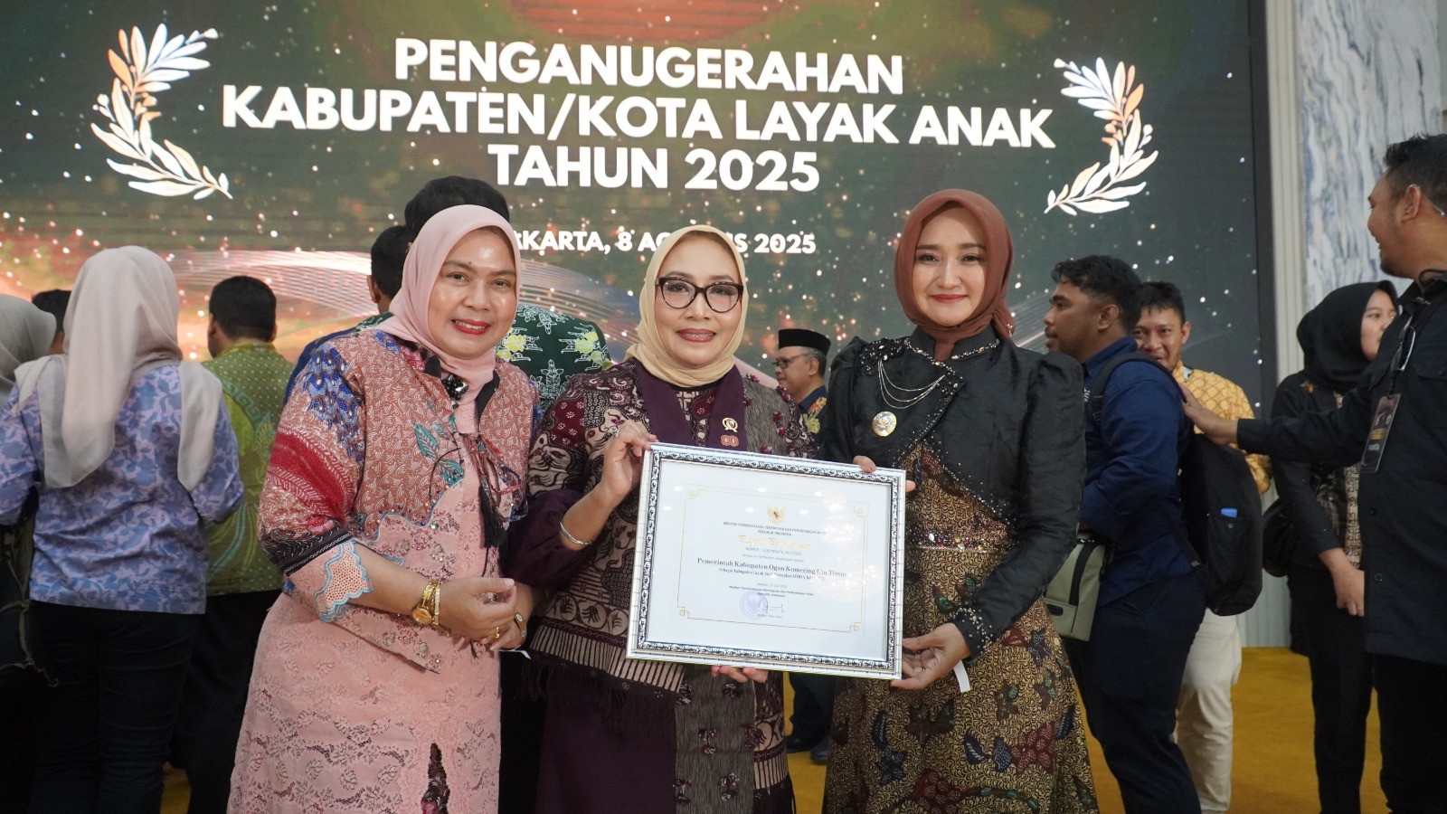 Tegal Raih Predikat Nindya dalam Penganugerahan Kota Layak Anak 2025
