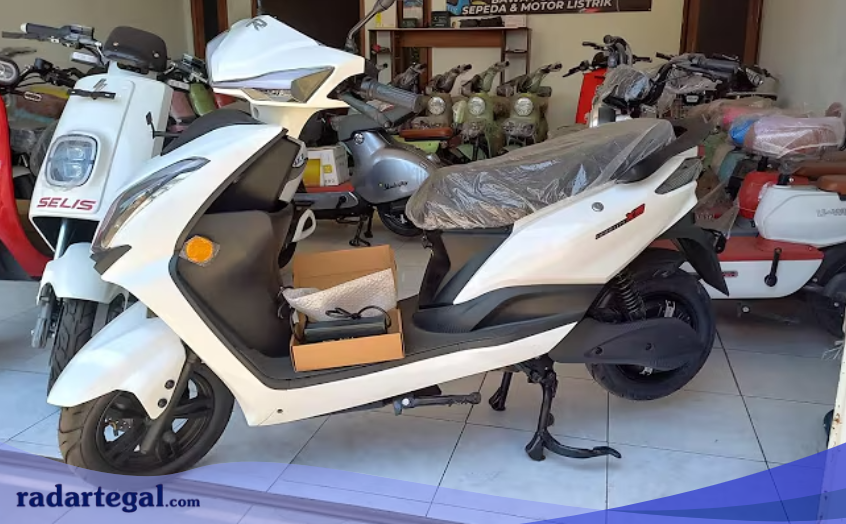 Cocok di Pegunungan! Ini Dia Motor Listrik Murah 2025 yang Paling Tangguh di Jalan Menanjak