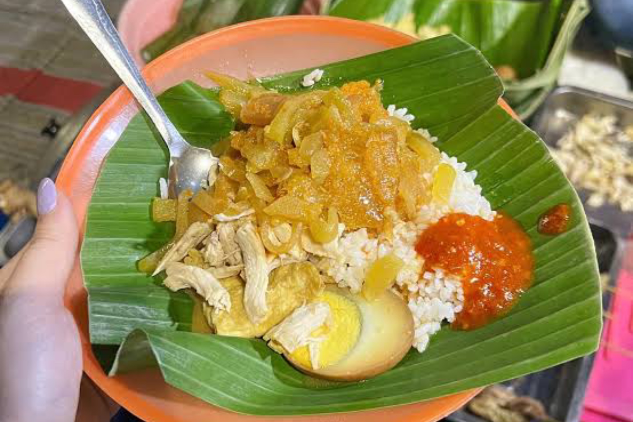 4 Makanan Khas Simpang Lima Semarang yang Terkenal Enak dan Selalu Ramai Pembeli