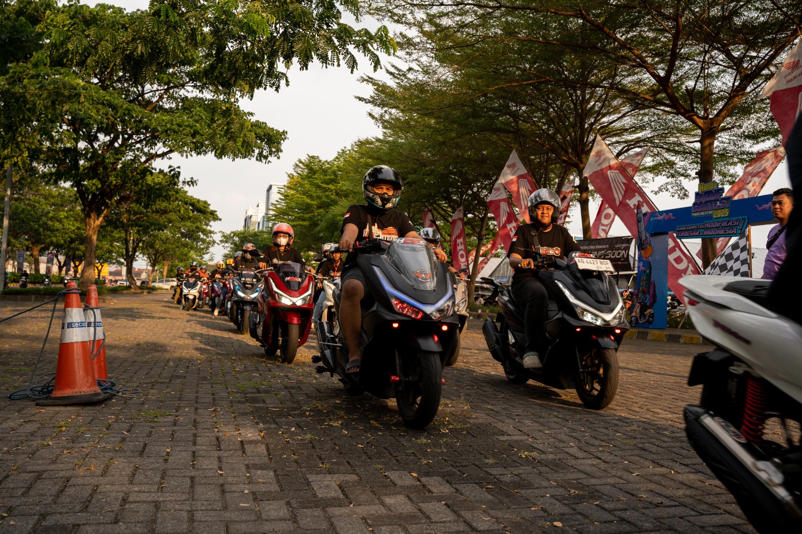 Tinggi Peminat, 101 Modifikasi Terbaik Hadir di Honda Modif Contest 2025 Solo Series  