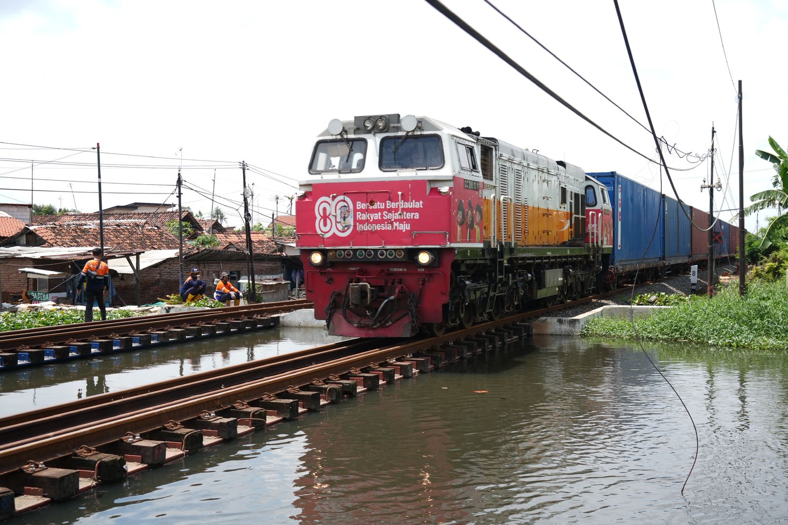 Jalur Pekalongan-Sragi yang Terendam Banjir Terus Dinormalisasi, PT KAI: Tak Ada Pembatalan Perjalanan Kereta