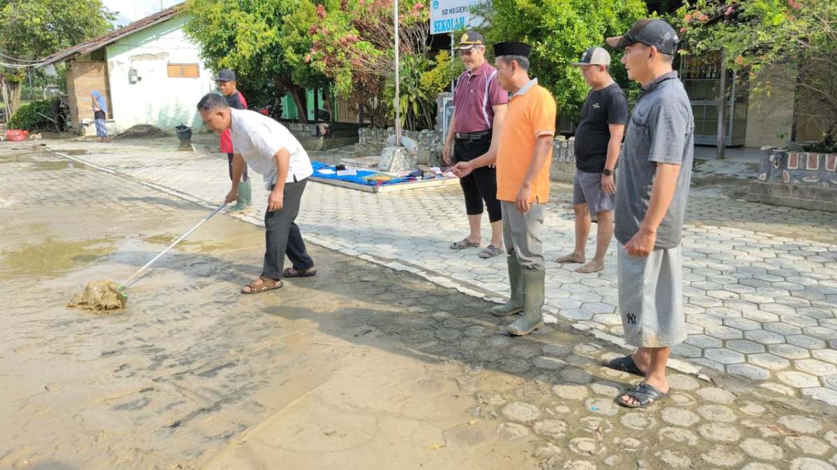 Sekolah di Warureja Tegal Terendam Banjir, DPRD Desak Pemkab Lakukan 2 Hal Penting Ini