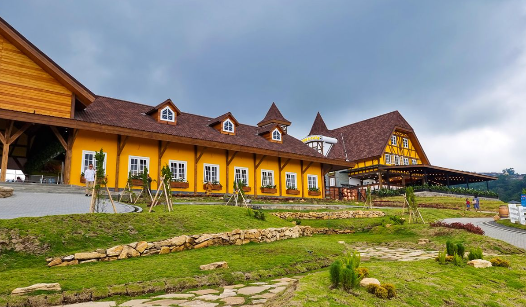 Wisata di Jawa Tengah yang Mirip Eropa, Sukoharjo dan Boyolali punya Jawabannya