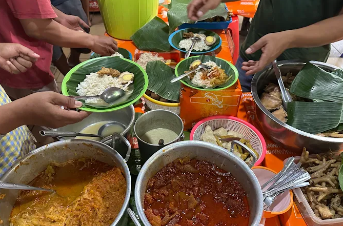 10 Street Food di Semarang yang Wajib Anda Coba, Murah Meriah dan Bikin Nagih