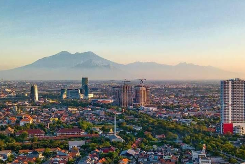 9 Rute Roadtrip Paling Seru di Jawa Timur, dari Gunung hingga Pantai