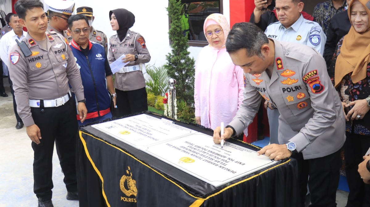 Ada Robot Knalpot Brong di Exit Tol Adiwerna Tegal, Kapolres: Edukasi Masyarakat Tertib Berlalu Lintas