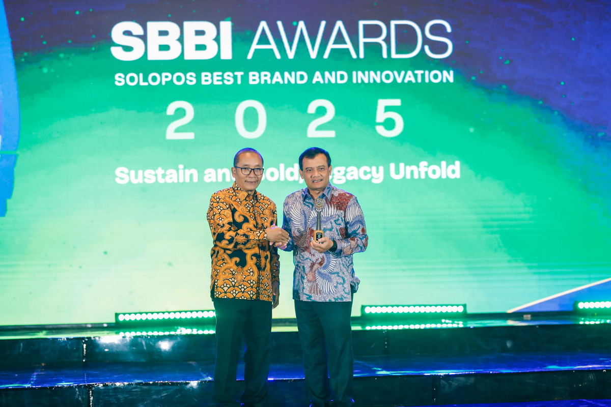 SBBI Award 2025: Ahmad Luthfi Dinobatkan Sebagai Kepala Daerah Inspiratif