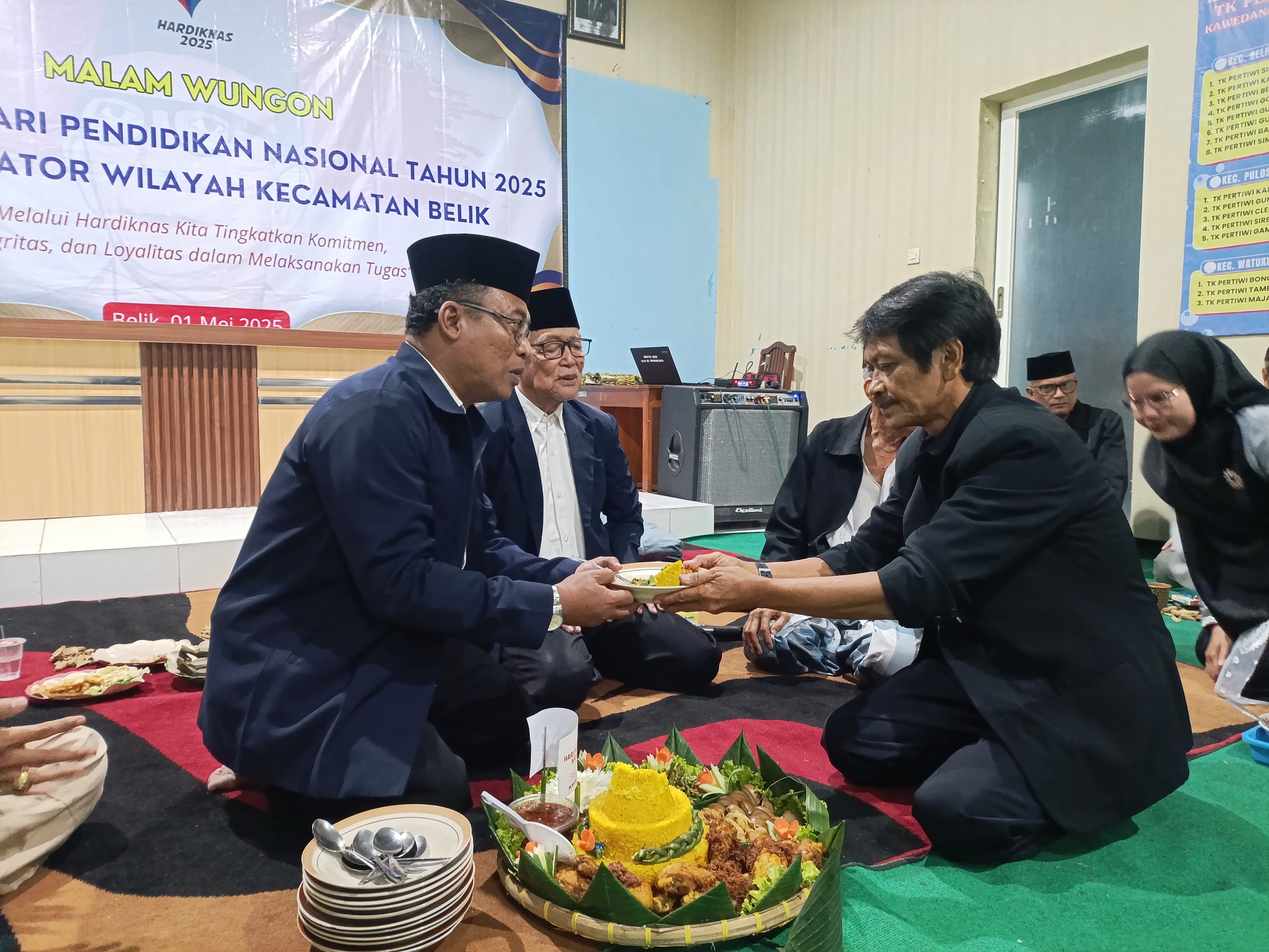 Malam Wungon Hardiknas 2025 KWK Belik Berlangsung Hikmat