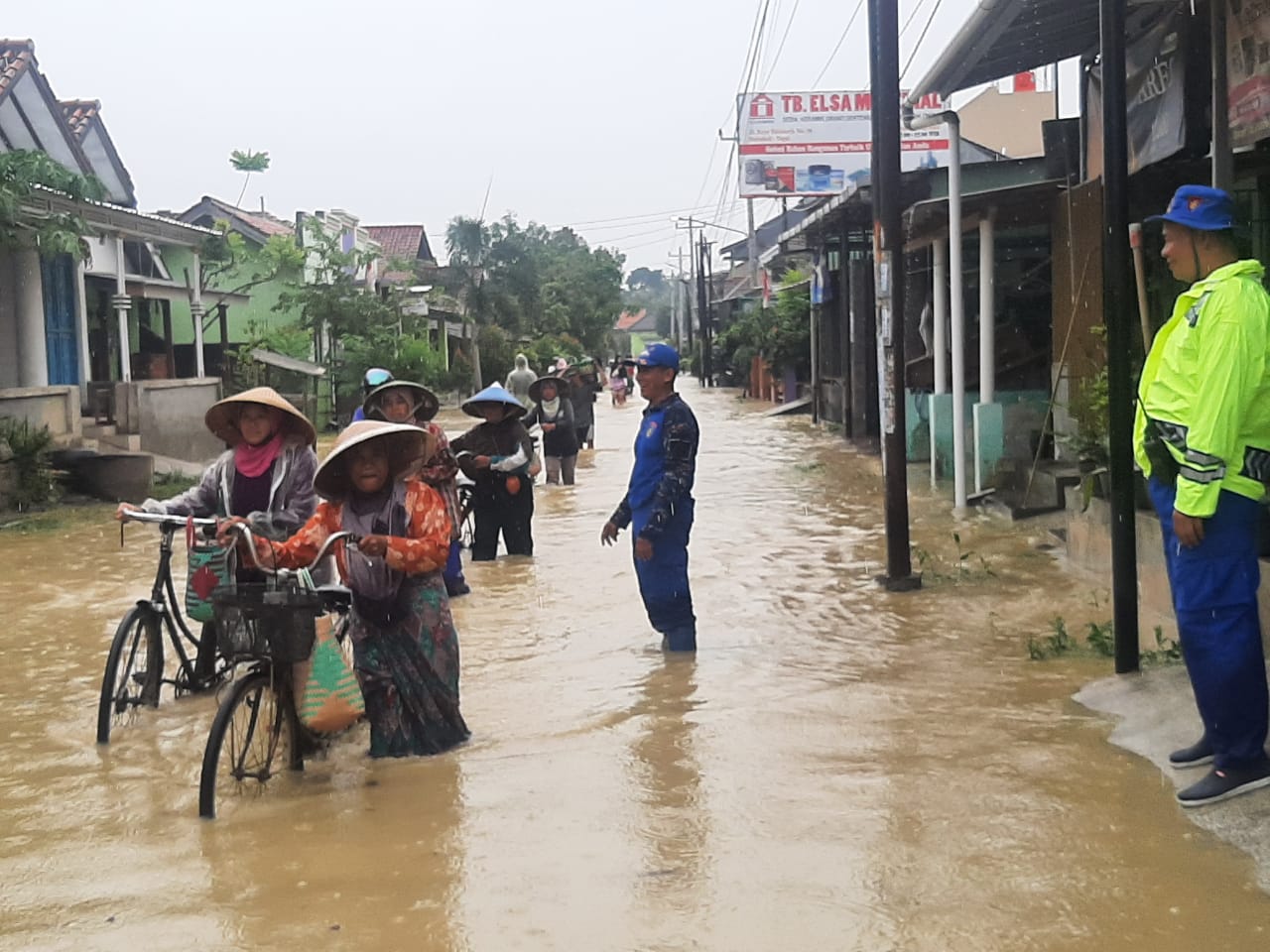 Sungai Cacaban Meluap, Dua Desa di Suradadi Tegal Terendam Banjir