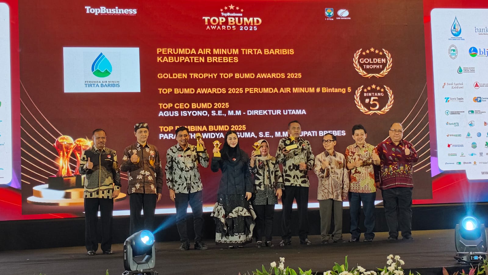 Bupati Brebes Paramitha Bangga, Tirta Baribis Raih BUMD Awards