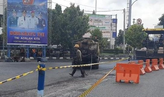 Wow Keren, Jalan Alun-alun Kota Tegal Dilapisi Aspal Sirkuit MotoGP