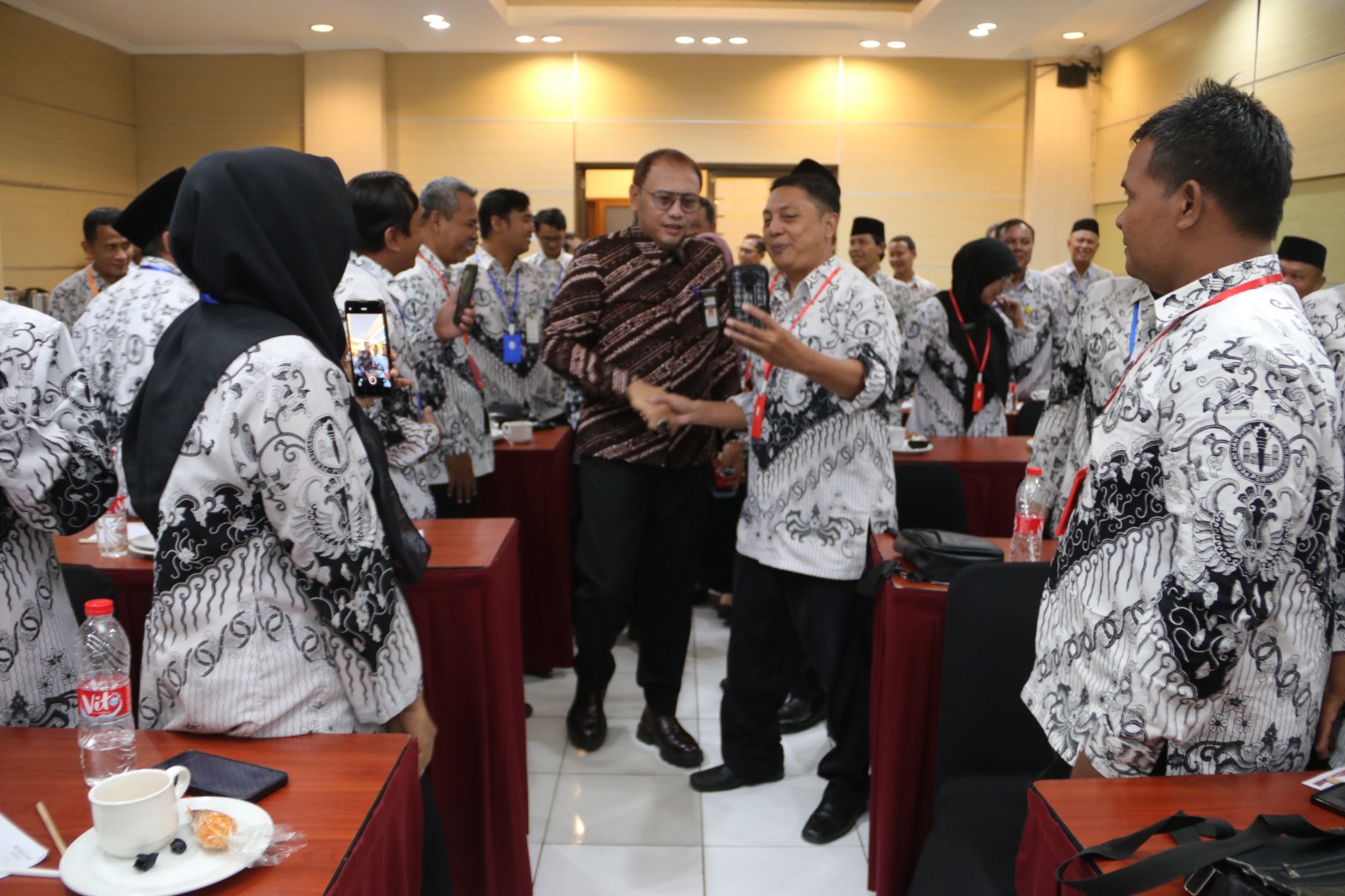 Wali Kota Tegal Hadiri Pelatihan Literasi Digital Peringatan HUT PGRI