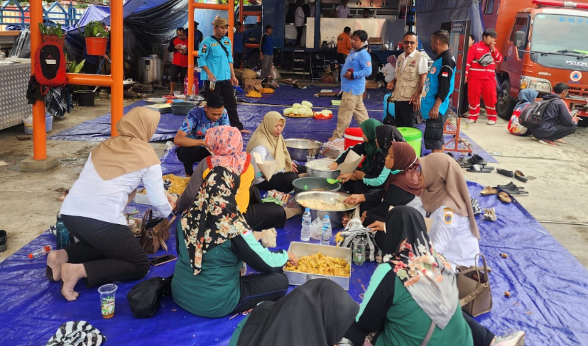 Pasca Banjir Brebes, Dapur Umum Masih Didirikan