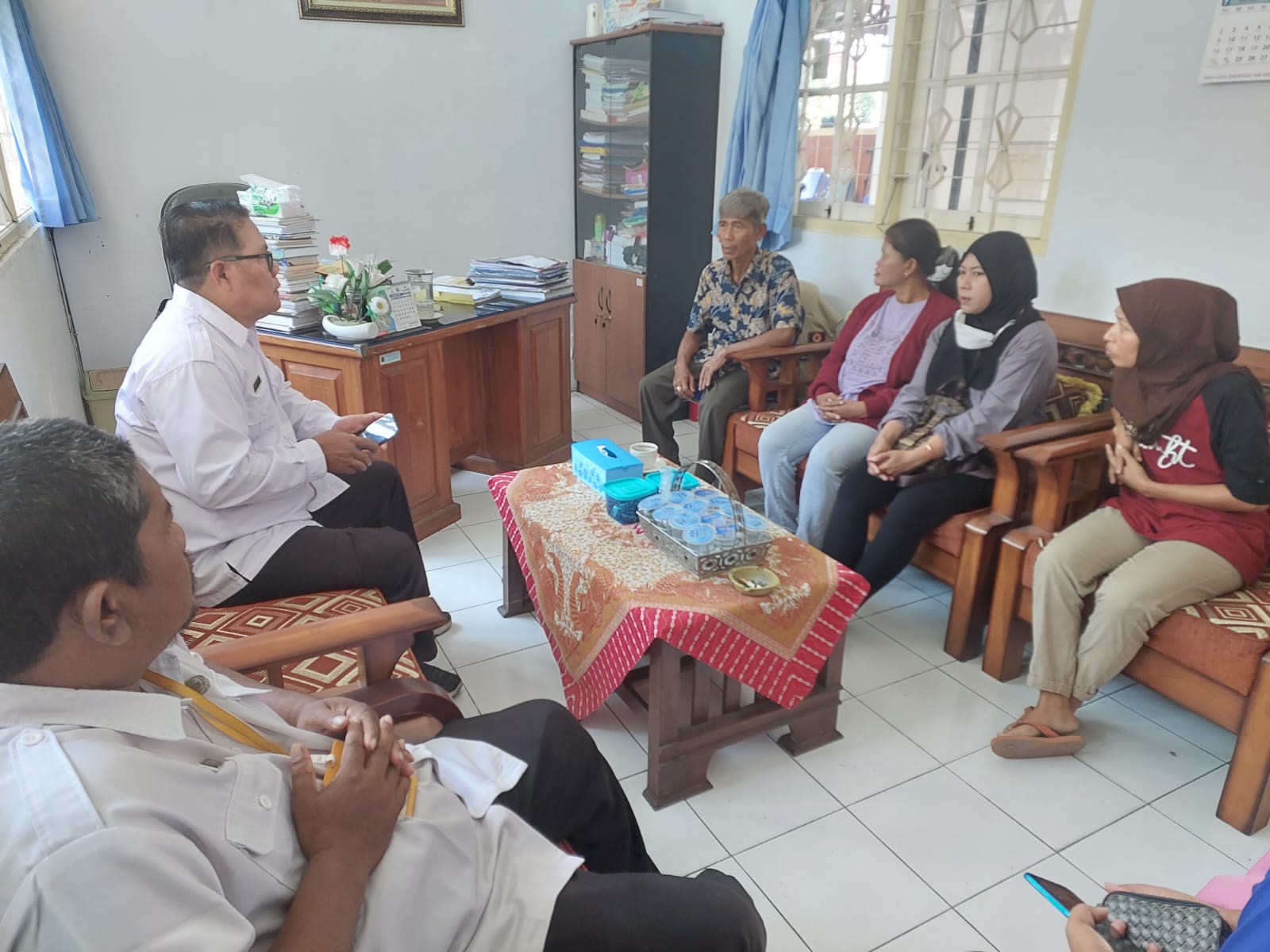 Geger Soal Air Bersih, Warga Panggung Tegal Geruduk Kantor Kelurahan