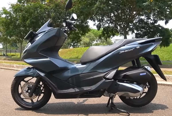 Konsumsi Bahan Bakar Honda PCX 160 Capai 42 KM per Liter, Ini Sederet Faktor yang Pengaruhi Efisiensinya