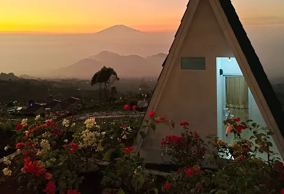 6 Glamping Terbaik di Magelang 2025 Dekat Borobudur dengan View Alam yang Indah