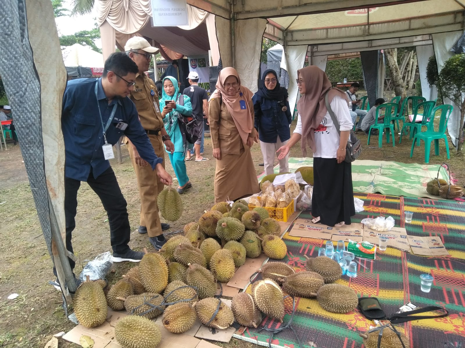 Kuntilanak dan Pocong, Varian Baru Durian Jatinegara Tegal yang Rasanya Horor