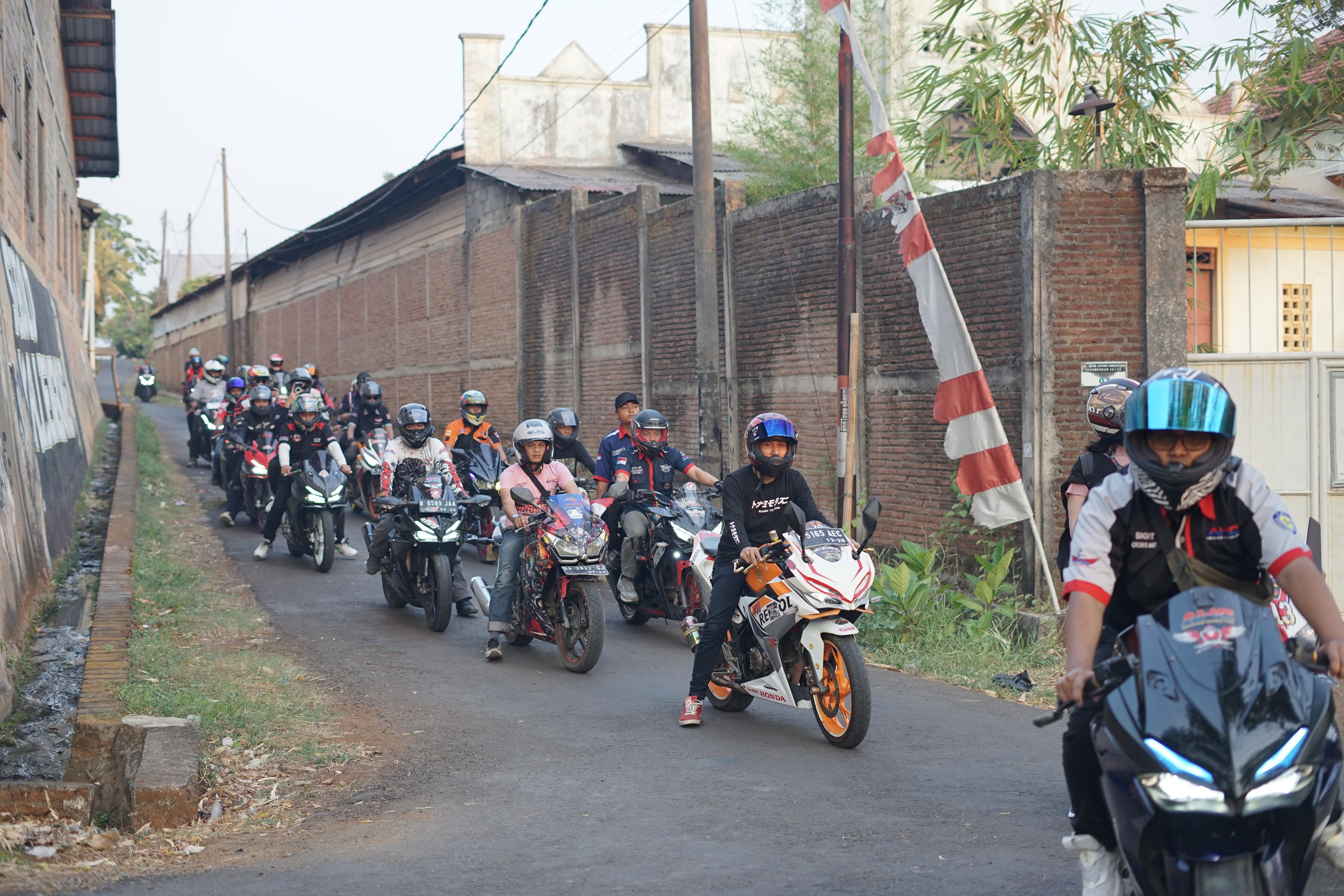 Jambore Nasional Asosiasi Honda CBR (AHC), 350 Bikers Padati Pantai Bandengan Jepara