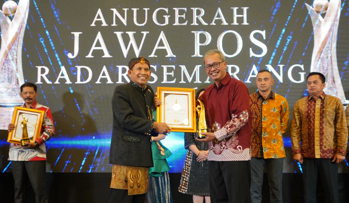 Bawa Ide Jadi Solusi, Universitas Harkat Negeri Sabet 2 Anugerah