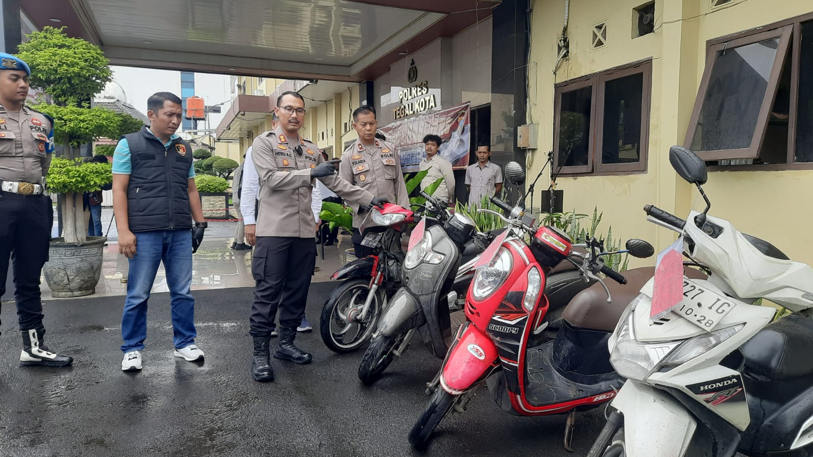 Dua Pengamen di Tegal Curi Motor yang Terparkir di depan Rumah