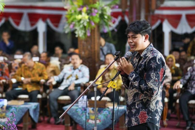 Asli Guci Tegal, Mizan Jadi Pemuda Pelopor Nasional Tahun 2024 