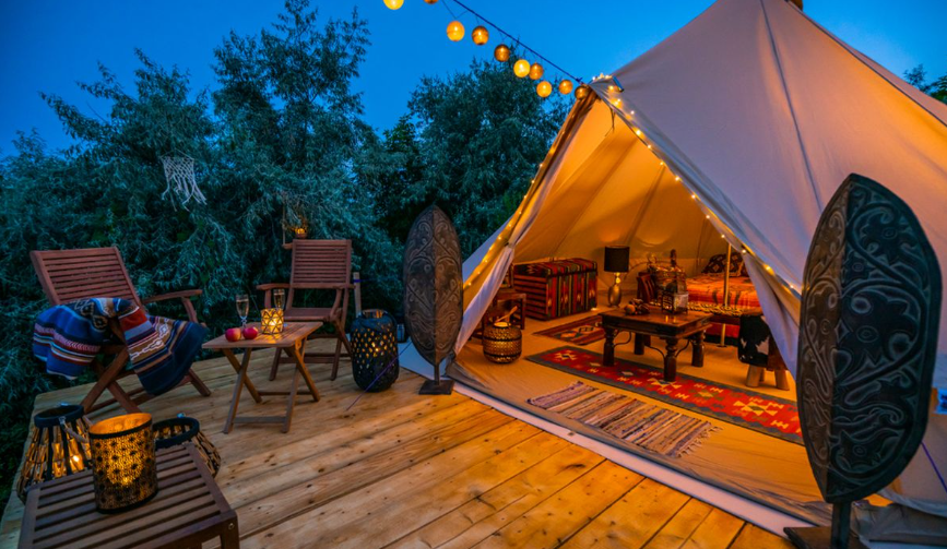 3 Spot Wisata Glamping di Tegal yang Bikin Kamu Lupa Pulang!