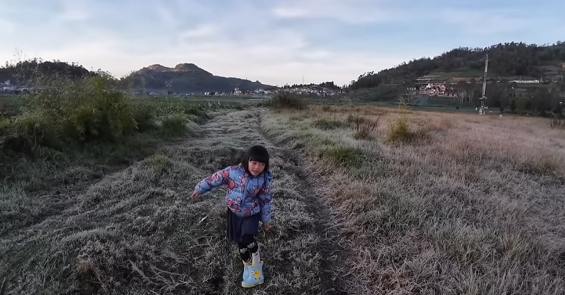 5 Tempat Rekreasi Keluarga Latar Pegunungan di Jawa Tengah