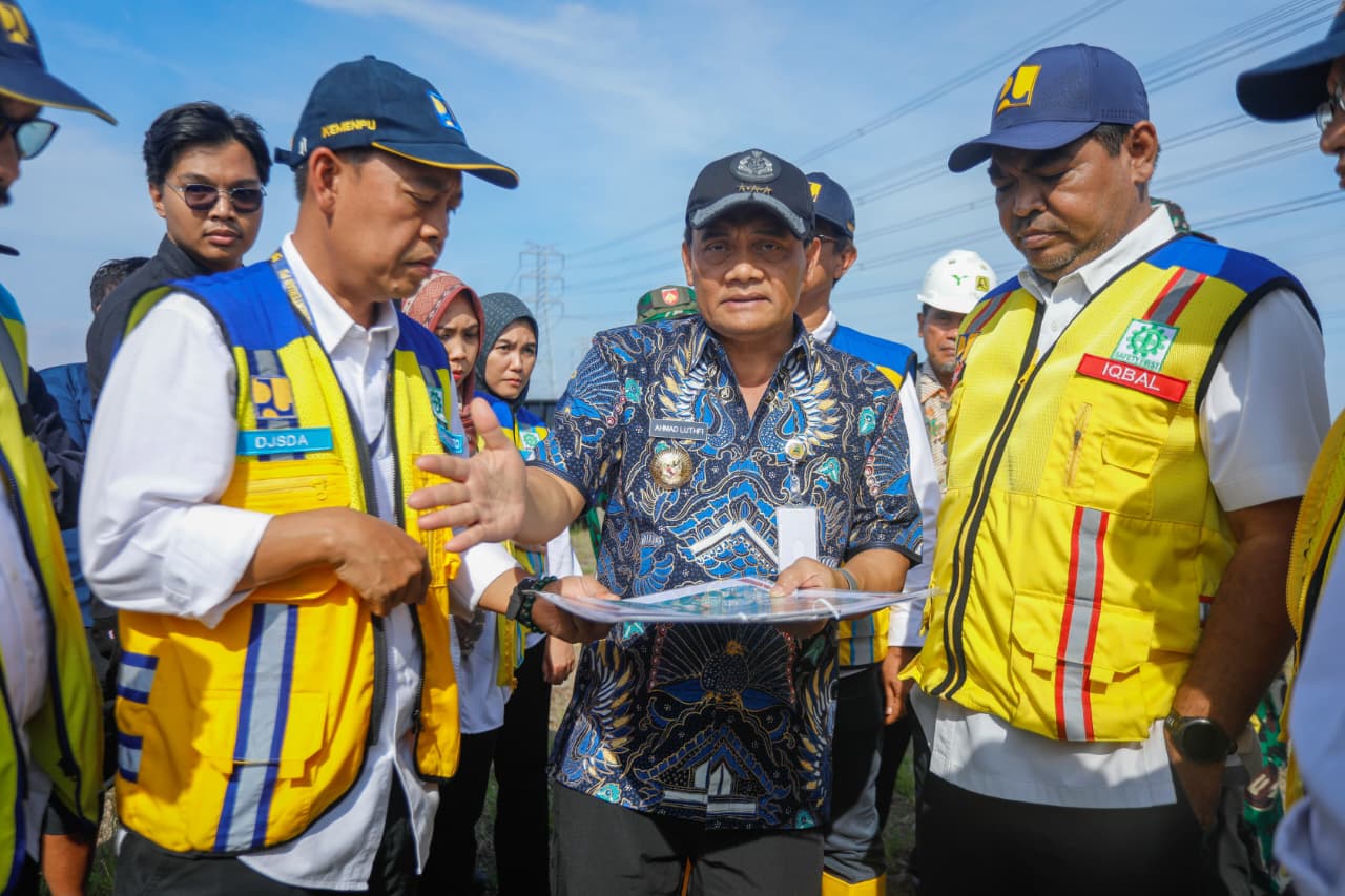 Penanganan Banjir Semarang-Demak Dipercepat, Ahmad Luthfi: Pakai Pompa Sebanyak-banyaknya   