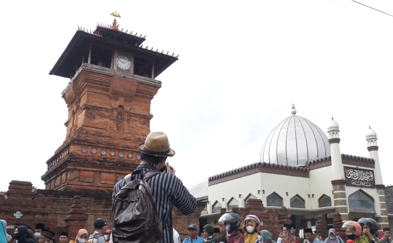 5 Wisata Religi di Jawa Tengah Paling Sering Dikunjungi Rombongan