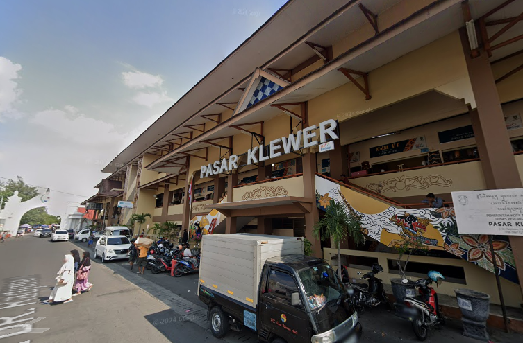 8 Tempat Belanja Murah di Surakarta yang Wajib Dikunjungi Wisatawan