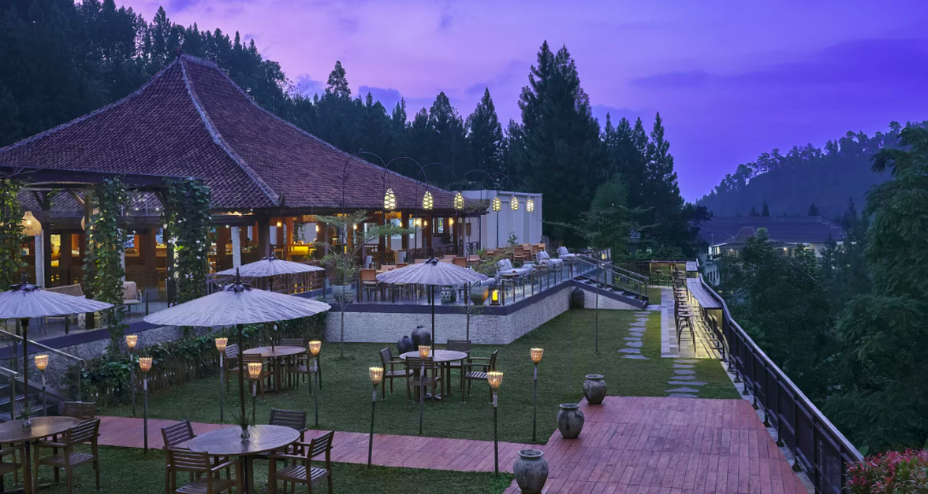 Staycation Asyik! Ini 5 Villa di Tegal dengan Pemandangan Alam yang Sejuk