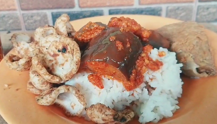 4 Keunikan Kerupuk Antor Tegal, Bukan Sekedar Camilan Biasa