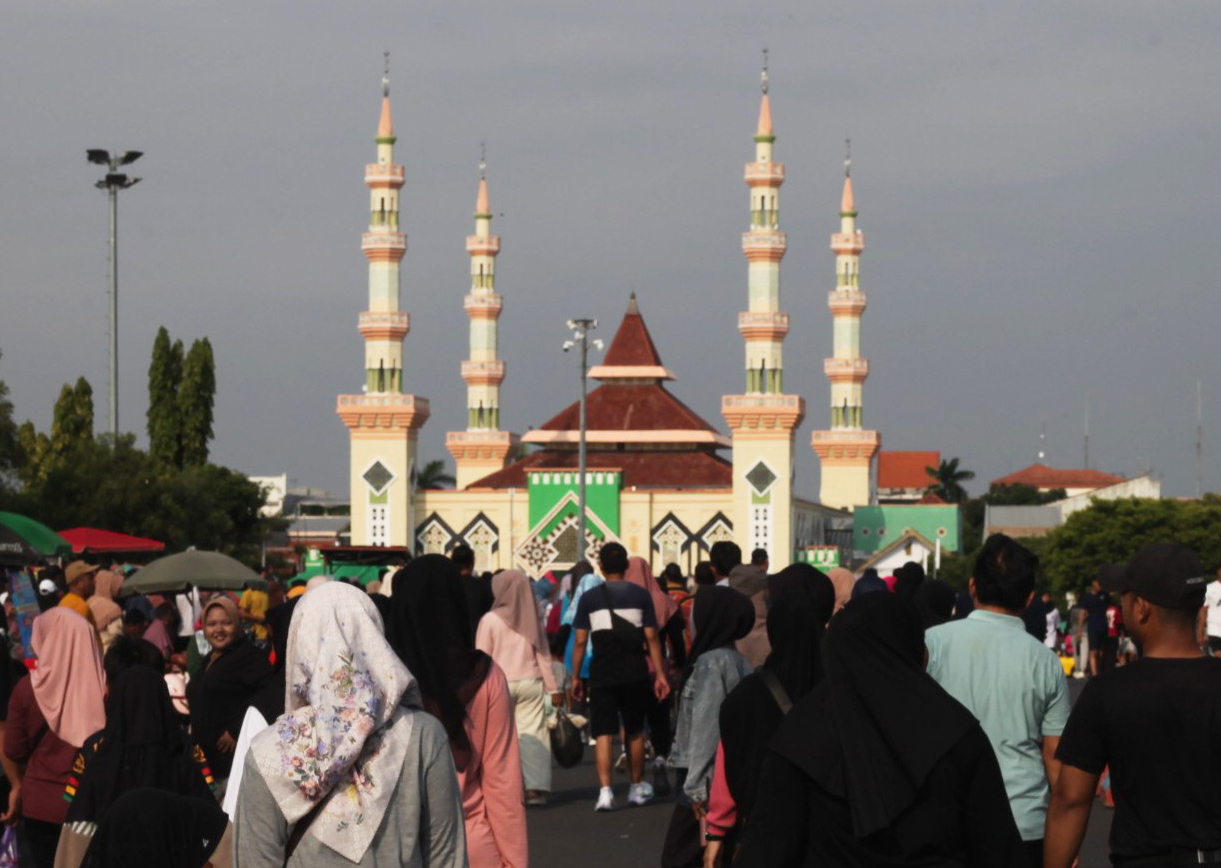 Tegal Diprediksi Hujan di Malam Tahun Baru 2026, Perayaan Outdoor Terancam Basah