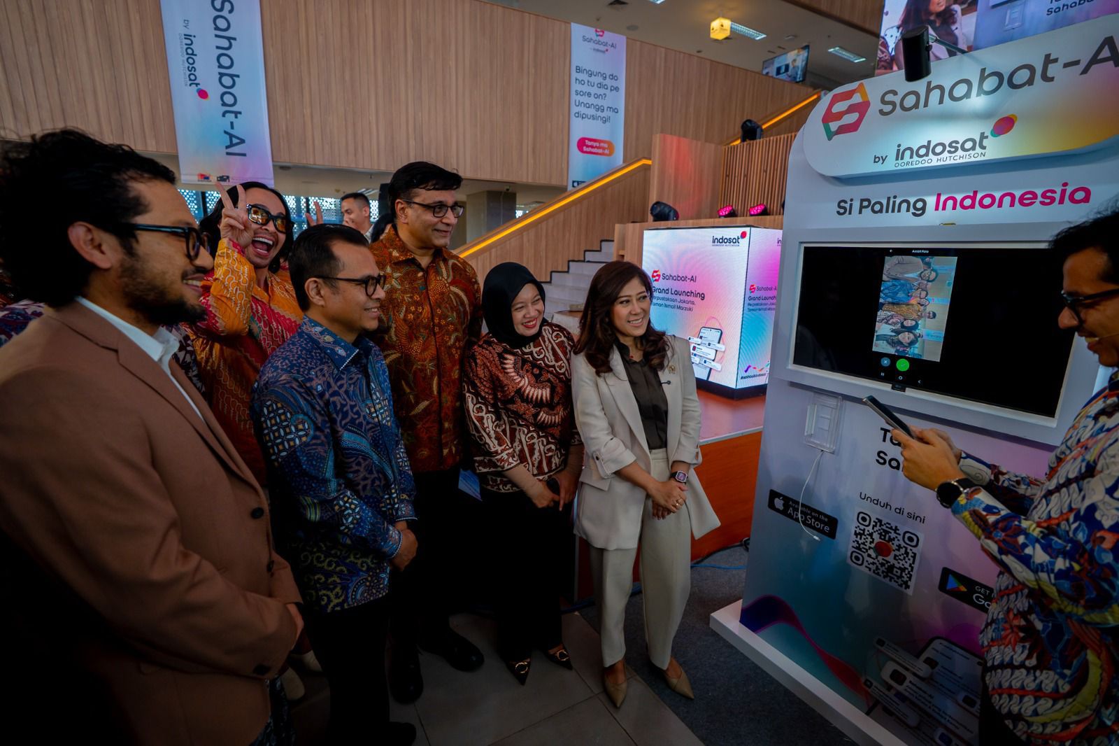 Komdigi dan Indosat Luncurkan Sahabat-AI: Aplikasi AI Multi-Modal Pertama yang Paling Indonesia