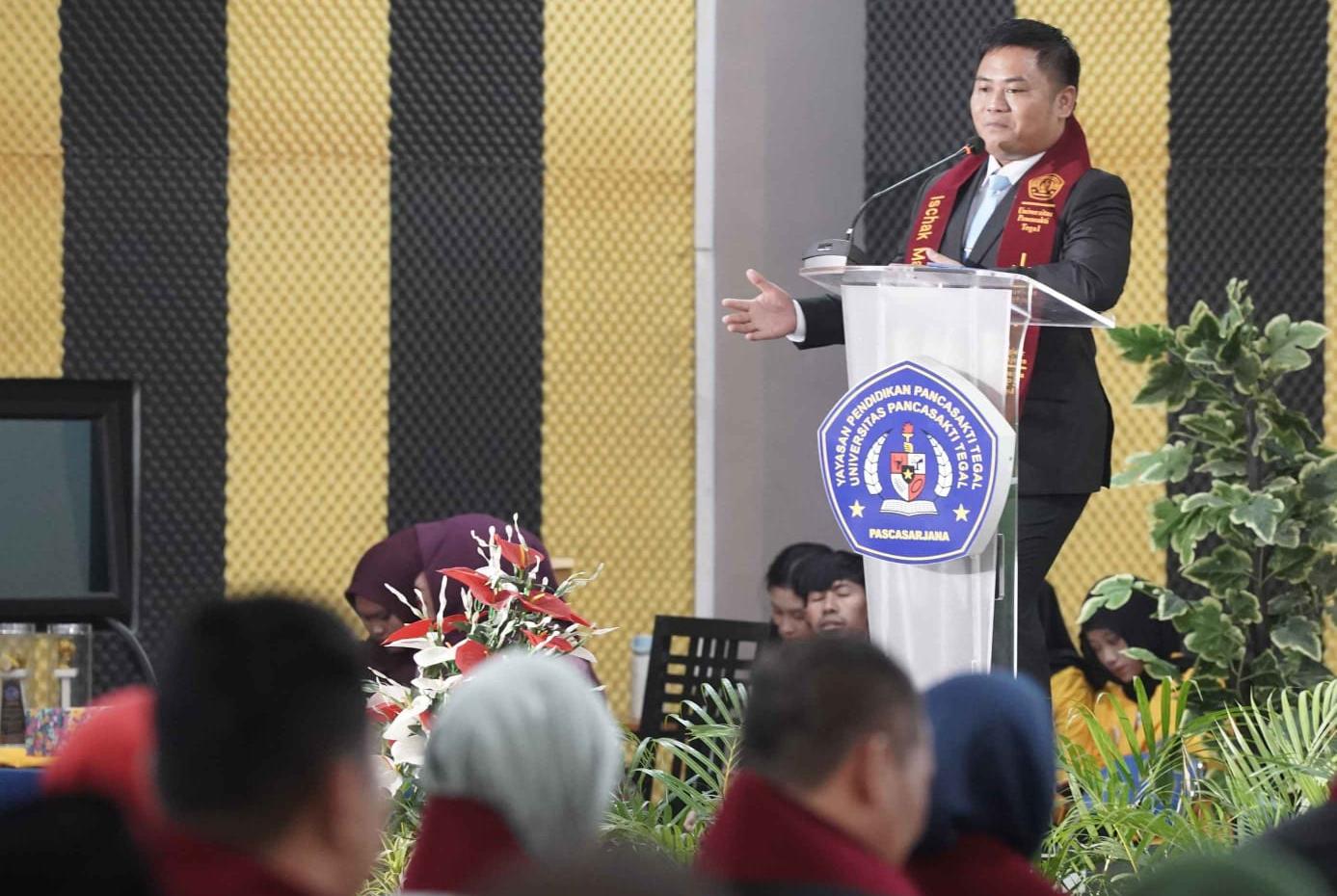 Ikuti Yudisium Pascasarjana UPS, Bupati Tegal Tekankan Pengabdian Berbasis Ilmu