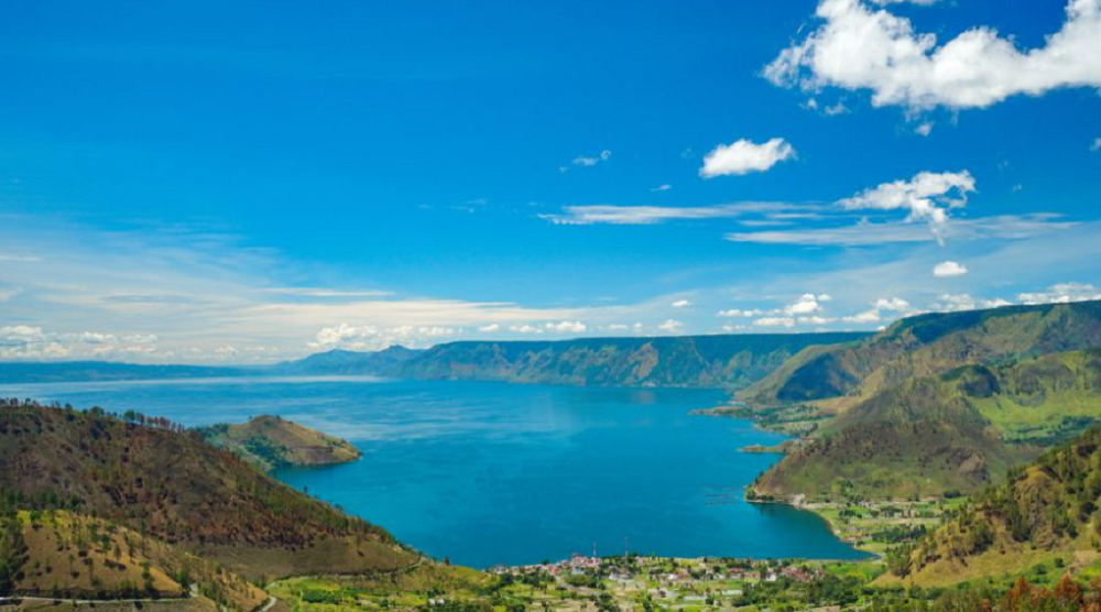 Misteri Danau Toba: Mengupas Rahasia  Mitos dan Legenda di Balik Keindahan Danau ini