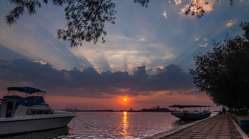 7 Tempat Wisata Murah di Semarang yang Paling Populer! Ada Pantai Marina yang Indah