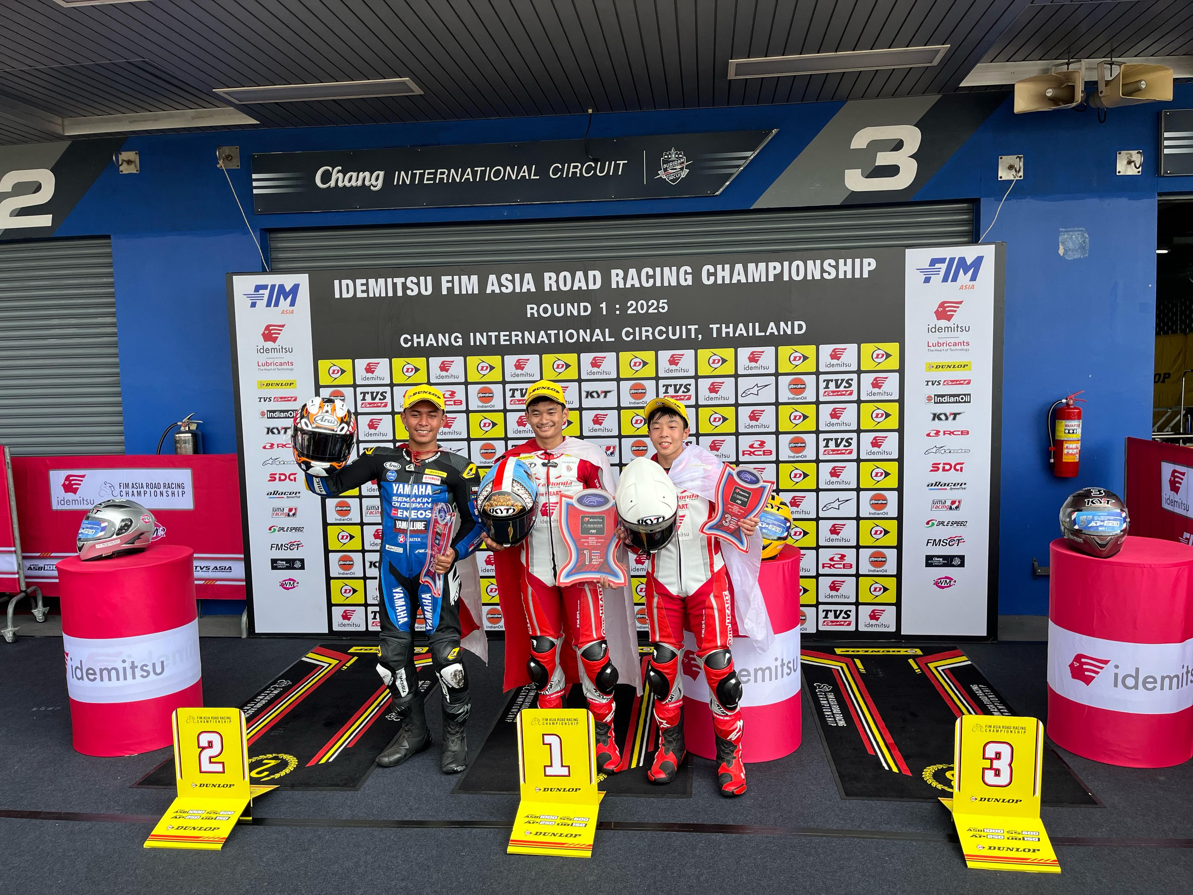 Makin Luar Biasa, Astra Honda Borong 5 Podium di ARRC Buriram Thailand dengan CBR250RR 