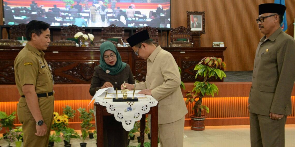 Susun Perangkat Daerah, DPRD Kabupaten Tegal Rapat Paripurna Putuskan Raperda Perubahan Ketiga  