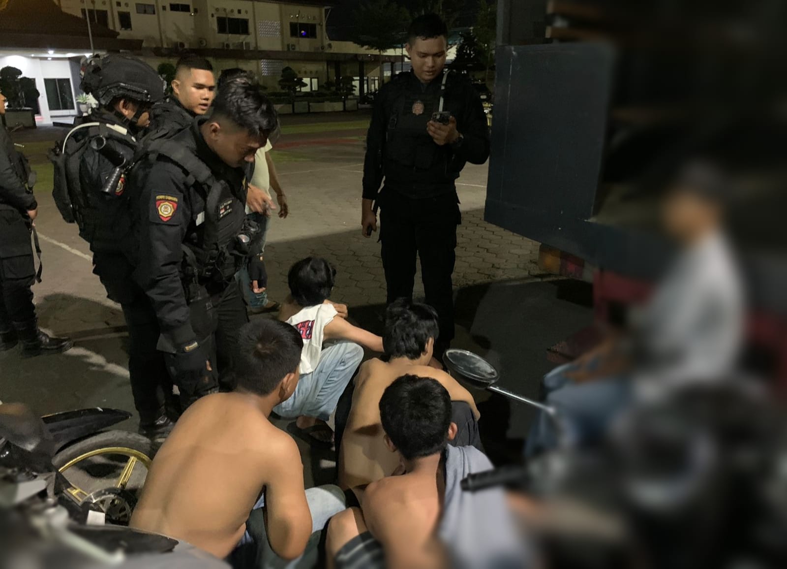 9 Remaja Hendak Tawuran di Tegal Diamankan, Polisi Sita 2 Celurit Besar dan Kecil