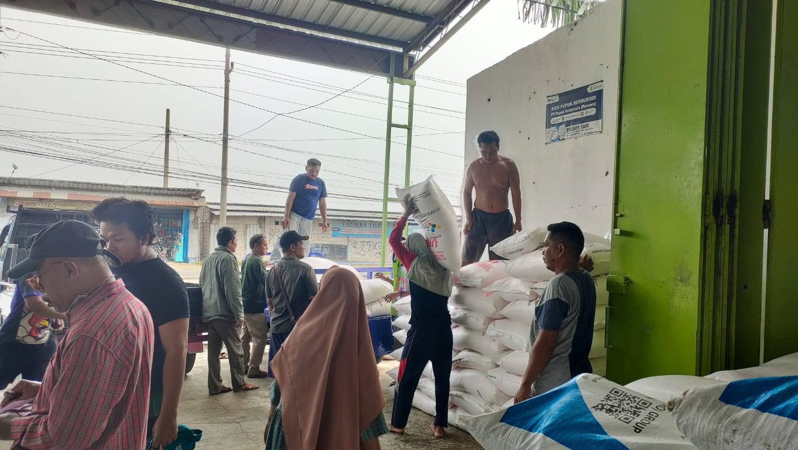 Alokasi Pupuk Bersubsidi di Brebes 2025 Siap, DPKP: Awal Tahun Ini Sudah Bisa Disalurkan