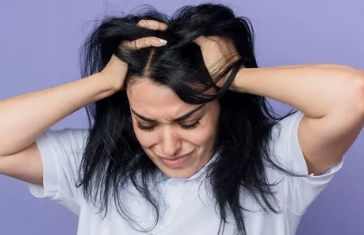 Cara Menghilangkan Kutu Rambut dengan Baby Oil, Ampuh dan Efektif Membunuh sampai Telur-telurnya