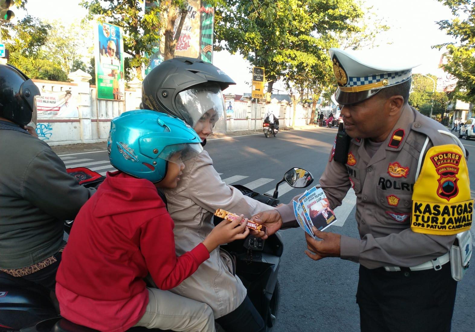 Operasi Patuh Candi 2024, Penggemudi di Bawah Umur dan Pengguna HP saat Berkendara Disasar