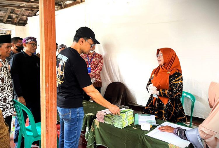 Pameran UMKM dan Pengobatan Tradisional Digelar, Sekda Kabupaten Tegal Singgung QRIS 