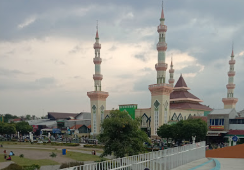 Apa Saja Tempat Liburan Akhir Tahun Murah Meriah di Tegal? Berikut Rekomendasinya