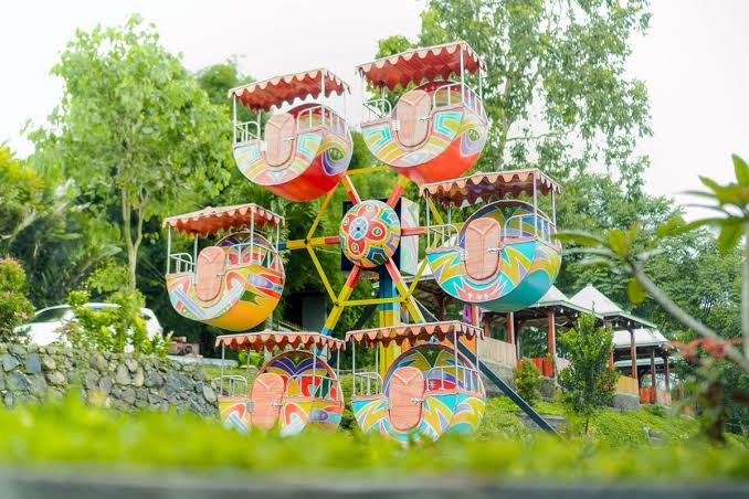 10 Tempat Piknik Keluarga di Batang yang Wajib Dikunjungi