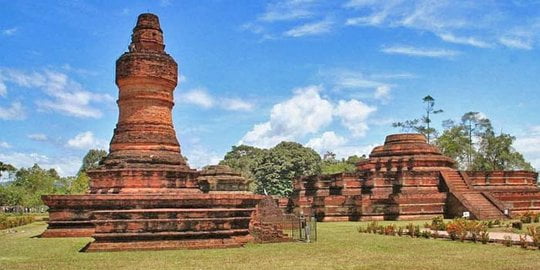 Misteri Hilangnya Kerajaan Pajajaran: Jejak Sejarah yang Lenyap dalam Kabut Misteri