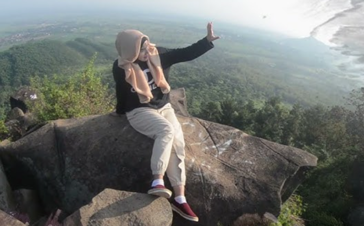 Rekomendasi Wisata di Tegal paling Murah dengan Pemandangan Memukau, Cocok untuk Healing & Liburan Keluarga