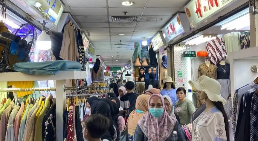 9 Rekomendasi Tempat Belanja di Semarang yang Murah dan Asyik Buat Hunting!